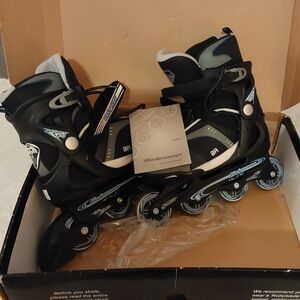 🌺 NIB Womens Bladerunner Inline Skates/Rollerblades